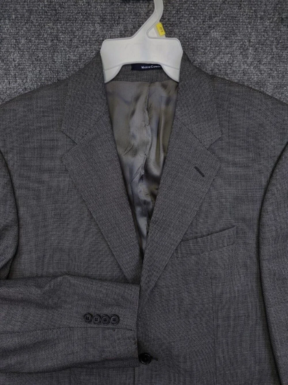 Chaps By Ralph Lauren Gray Blazer 2 Button 95% Wool 5% Cashmere Made In Canada